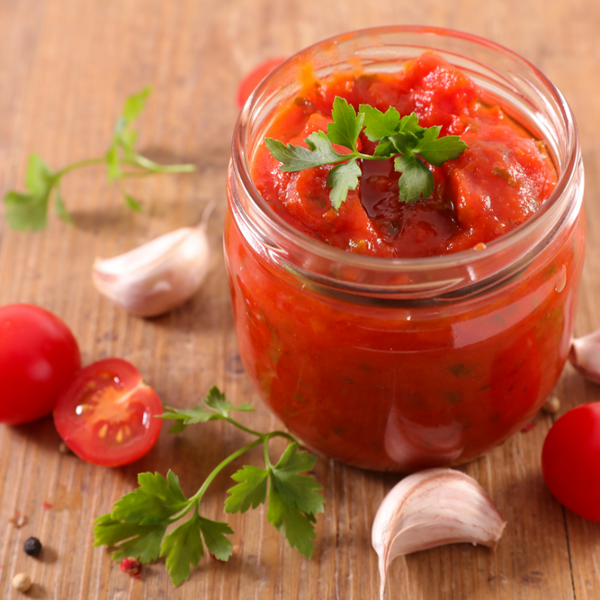 Unveiling the Key Ingredients of Delectable Tomato Sauce